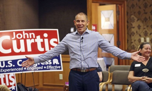 What Is This GOP Senator Doing? Yes, It Involves Immigration.