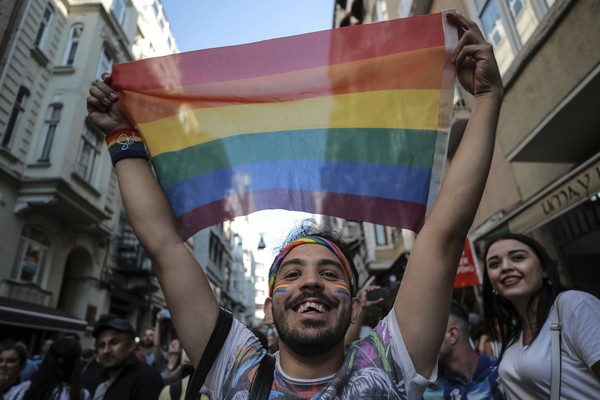 California Requires Proof That You're Gay to Get These Taxpayer-Funded Contracts