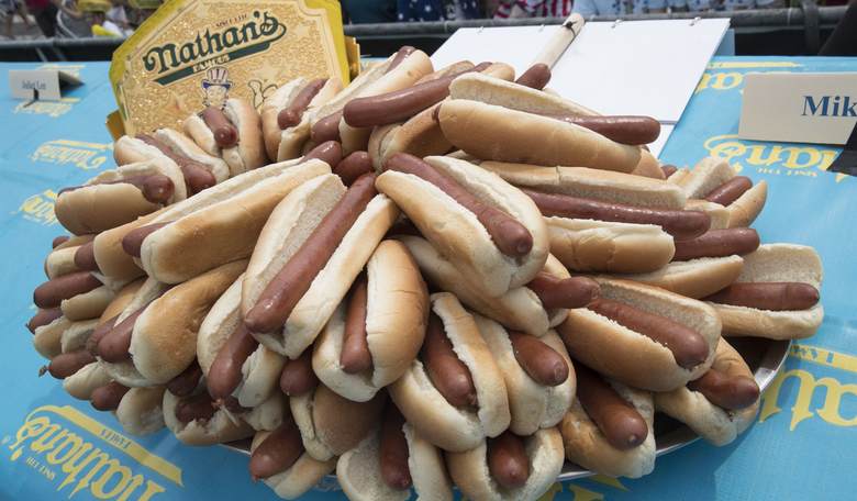 Mitt Romney posts CRINGE video in celebration of 'National Hot Dog Day'