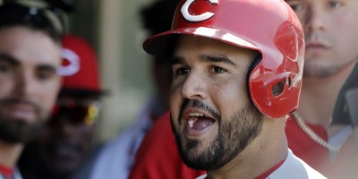 Cincinnati Reds' Eugenio Suárez Becomes an American - What Happened Next Made It Even Better