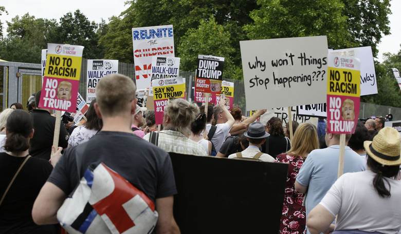 The Anti-Migrant Riots in Britain Are Getting Out of Control