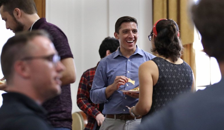 Dem Nominee in Maine Becomes 'Dues-paying Democratic Socialist' 