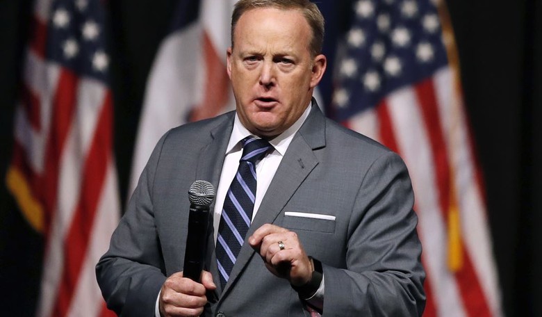 During Interview, BBC Reporter Accuses Sean Spicer of 'Corrupting' Political Discourse 