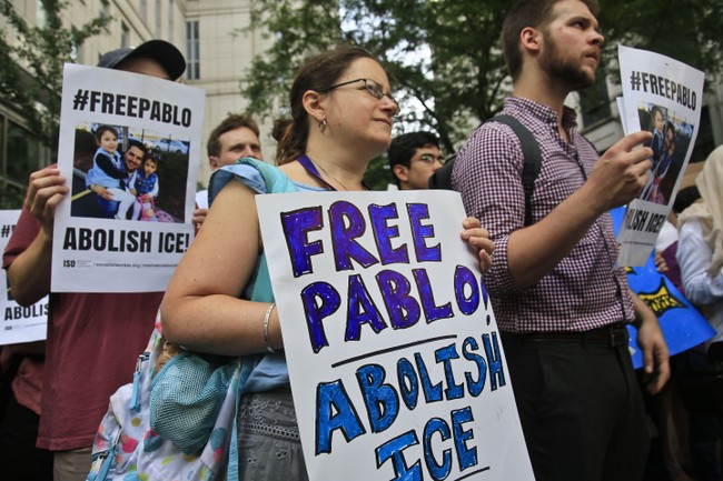 NYC Protesters Target Black Friday Shoppers and ICE