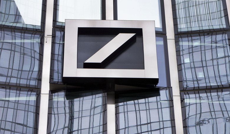 Deutsche Bank Issues Warning About the Economy as the Fed Reins in Inflation