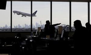 Flight Chaos: FAA Stops Planes at Newark and Philadelphia