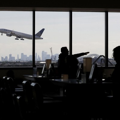 Flight Chaos: FAA Stops Planes at Newark and Philadelphia