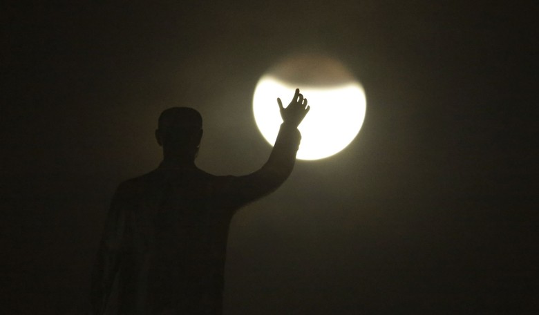 Behind Bars, Under Stars: Inmates' Lawsuit Unlocks Solar Eclipse Viewing in New York Prison
