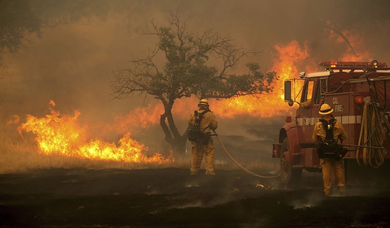 Trump Blames California Wildfires on Poor Environmental Laws