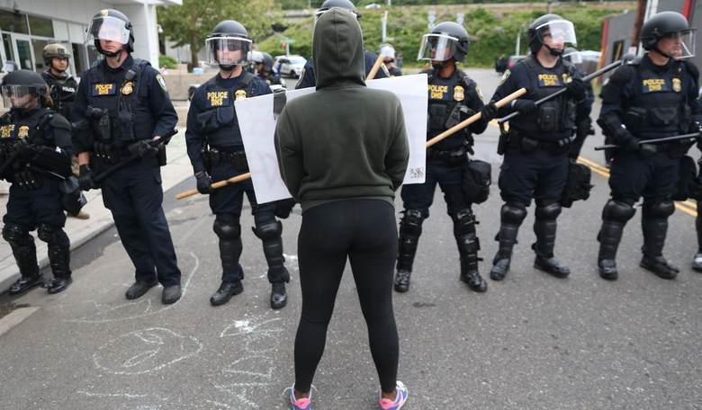 Antifa Activist Shot Dead Trying to Attack ICE Detention Facility 