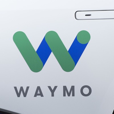 This Waymo Incident Shows How Quickly Self-Driving Cars Could Become Rolling Surveillance Pods