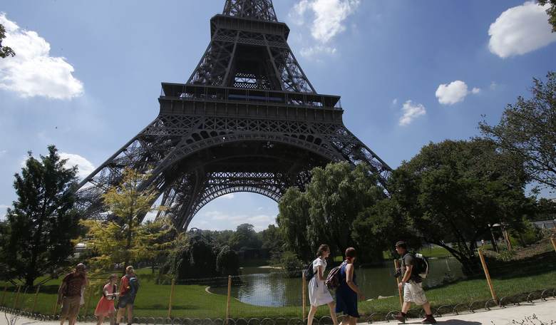 Au Revoir, Paris