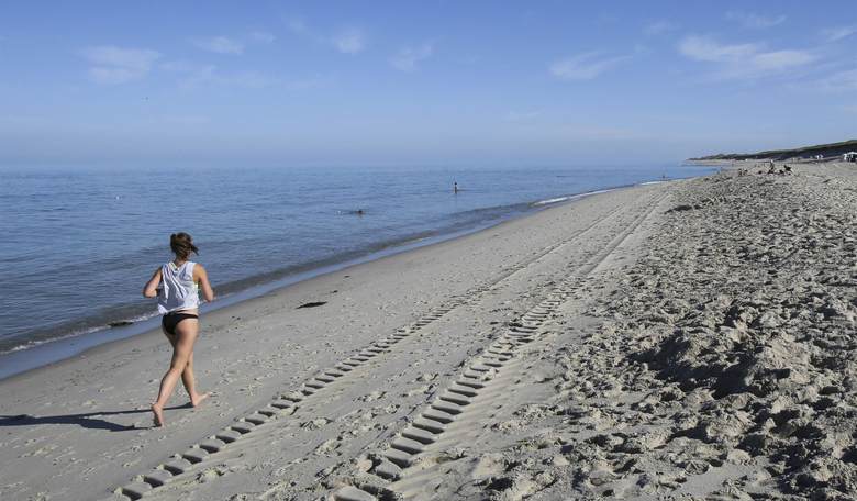 Climate Change and Disappearing Islands—Let’s Return to Reality