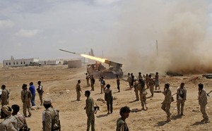 Saudi-Backed Forces Strike Back After Iran’s Proxy Seizes Control of Bab el-Mandeb