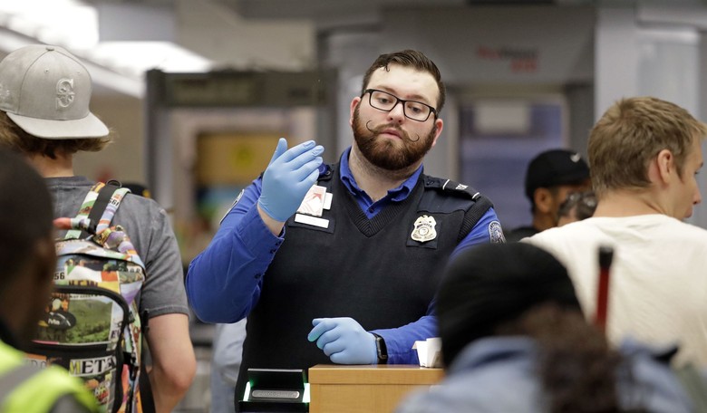 Border Patrol Whistleblower Sounds the Alarm on TSA Skirting ID Requirements for Illegal Aliens