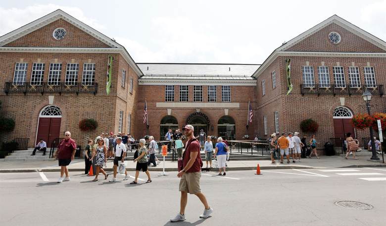 A Notorious Baseball Troublemaker to Enter the MLB Hall of Fame Today