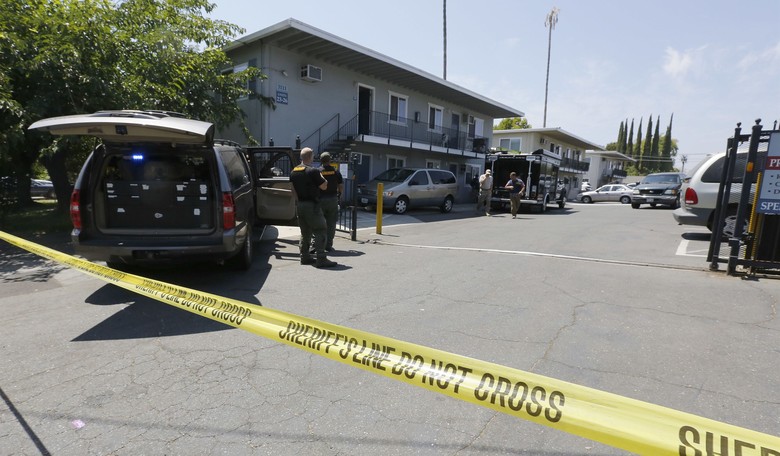 Total Genius: Son Tries to Drop Off Dad's Dead Body at NY Sheriff's Office, Is Promptly Arrested