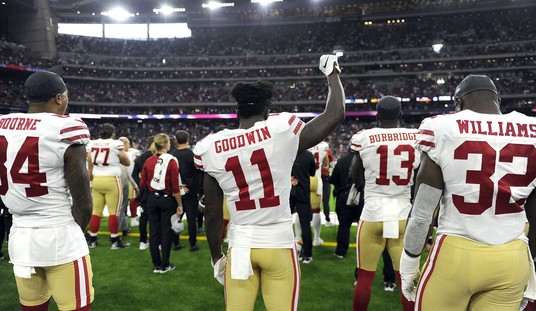 'Insane': Fake 49ers Player Tricked 26 Women in $1.3 Million Romance Scam