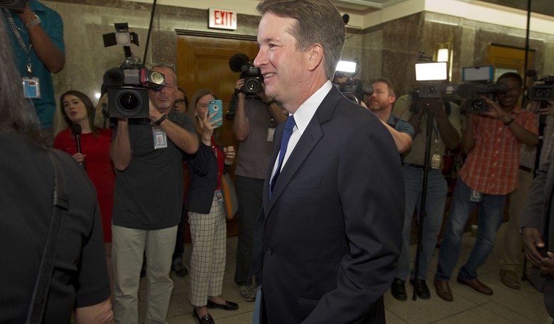 Susan Collins Chats With Kavanaugh About Roe v. Wade
