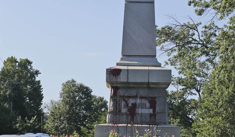 Monumental Wounds