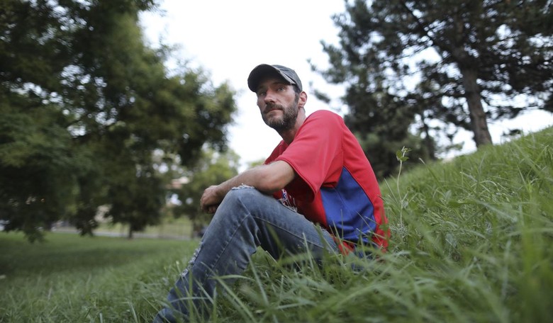 Elected Officials Reward Illegal Aliens While Ignoring Struggling Veterans