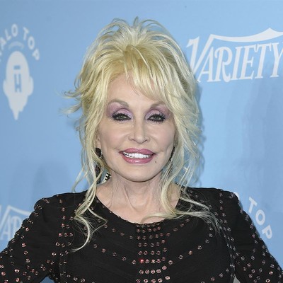 States Move to Cut Funding to Dolly Parton's 'Imagination Library'