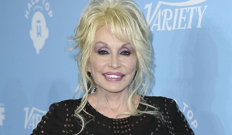 States Move to Cut Funding to Dolly Parton's 'Imagination Library'