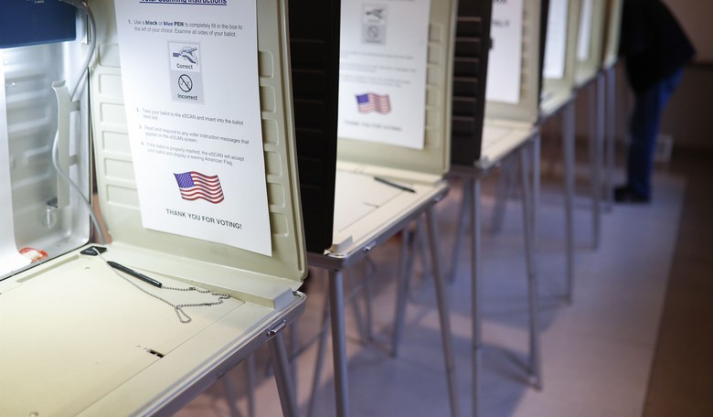 Federal Judge Rejects Democrat Push to Block Trump Federal Voter List Order 