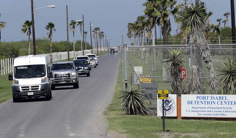 Must-Watch Video Of Media Claiming Border Security Is A 'Manufactured Crisis' 
