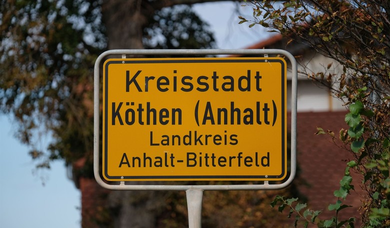 AfD Is Riding the East German 'Vespa' on High Hopes