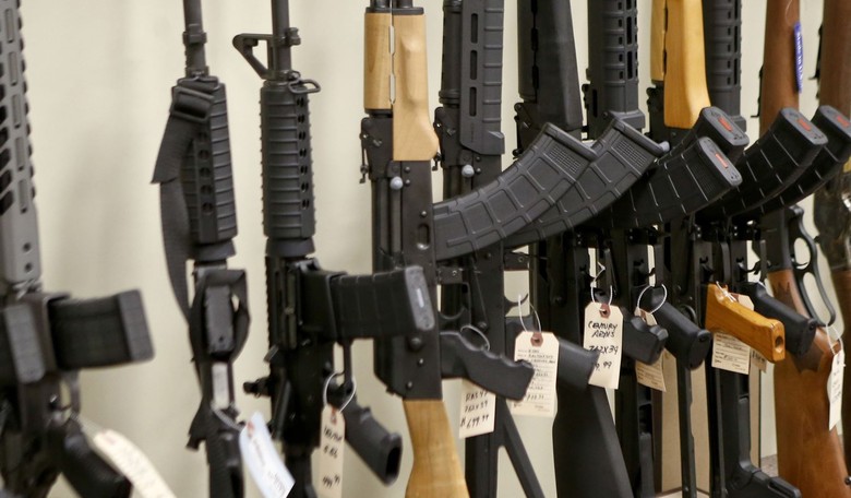 Oregon Looks To Enact Guns Laws So Strict That The Only Firearms You Could Own Would Be The Ones Davy Crockett Used