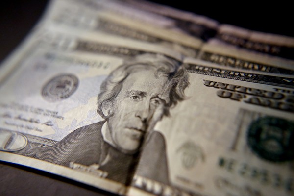 Why the Middle Class Doesn't Feel Like It Used To