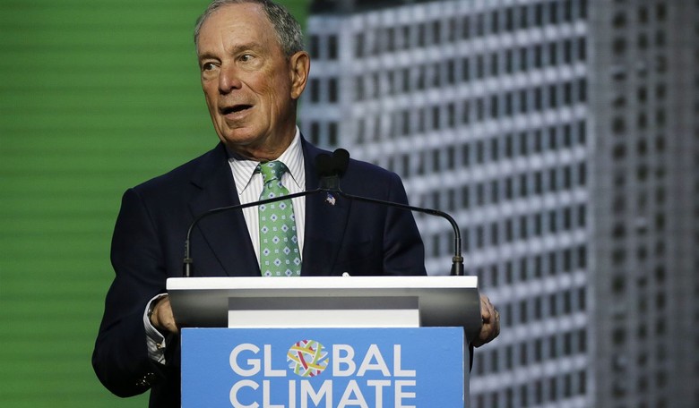 Trump Campaign Bans Bloomberg Reporters From Events Since Outlet Won't Investigate Dem Candidates