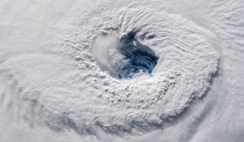 Monster Hurricane Melissa Slamming Jamaica Right Now, Damage Predictions Are Catastrophic