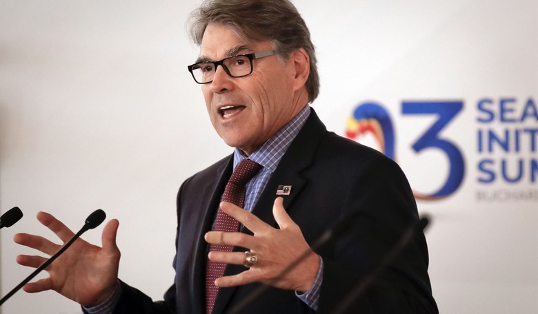 Rick Perry Responds to Reports He's Stepping Down as Energy Secretary 