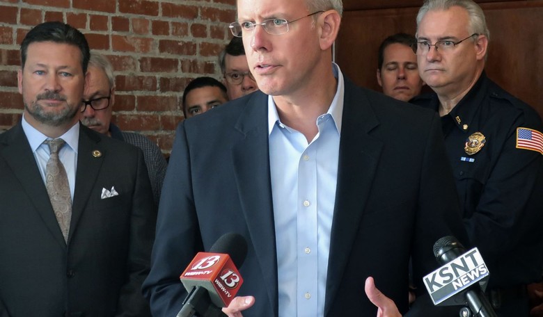 Keep Tax Cuts And Deregulation On Track In Kansas