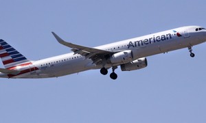 Belligerent Passenger Duct-Taped to Seat on American Airlines Flight