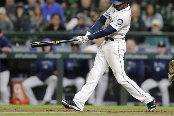 Check Out This Wild Hit in the Mariners' Game