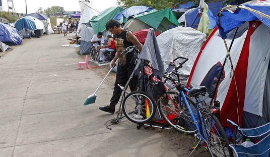A Woman Who Admitted to Paying Homeless People to Vote in Los Angeles Gets No Prison Time