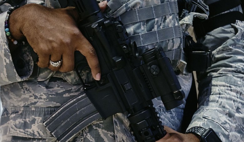 Pineapple Express: Ex-Special Forces Built a Network to Get Our People Out of Afghanistan