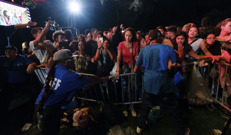 CDC Just Set a Much Longer Time Frame For Keeping Large Gatherings Closed