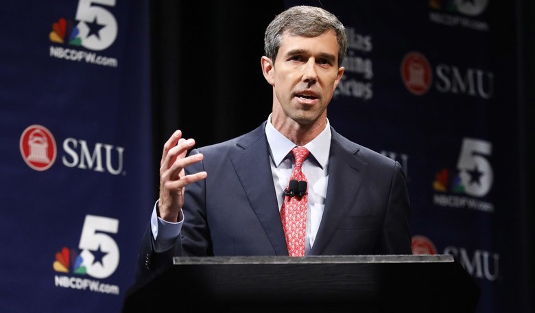 Texas Governor Sounds Off on O'Rourke's 'Cult-like' Status
