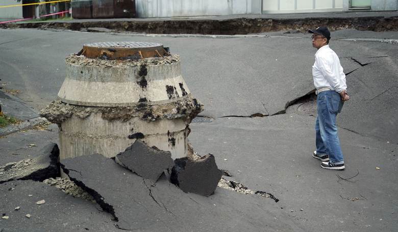 Powerful Earthquake, Tsunami Warnings Hit Japan as People Are Ordered to Evacuate Some Areas