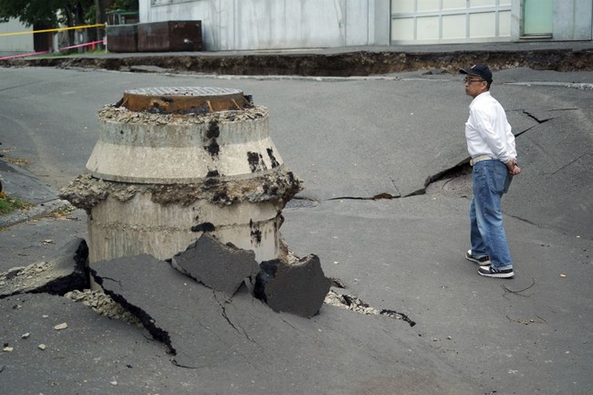 Powerful Earthquake, Tsunami Warnings Hits Japan as People Are Ordered to Evacuate Some Areas