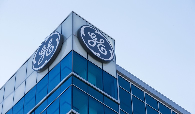 South Carolina General Electric Employees Stage Walkout Over Vaccine Mandate