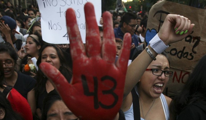How the Democrats Lost the Immigration Debate by Acting Like Brain-Dead Donkeys 