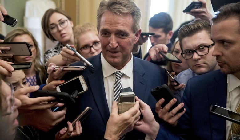Parting Shots: Flake, McCaskill Blast Their Own Parties as They Prepare to Leave the Senate