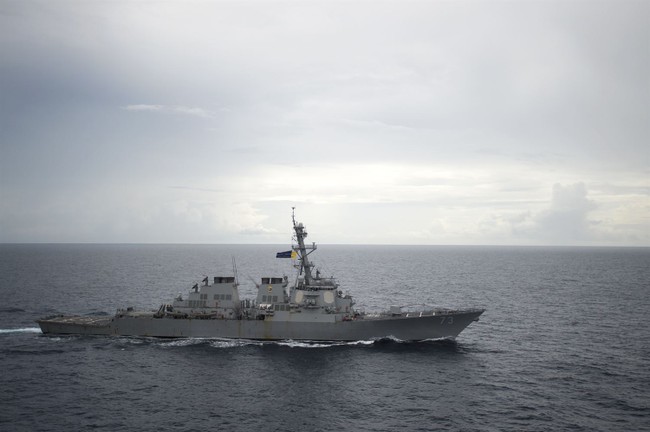 What Could Go Wrong? It's Possible US Navy Will Escort Philippine Ships in South China Sea