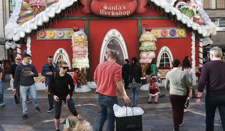 Borrowing to Give Misses the Point of Christmas
