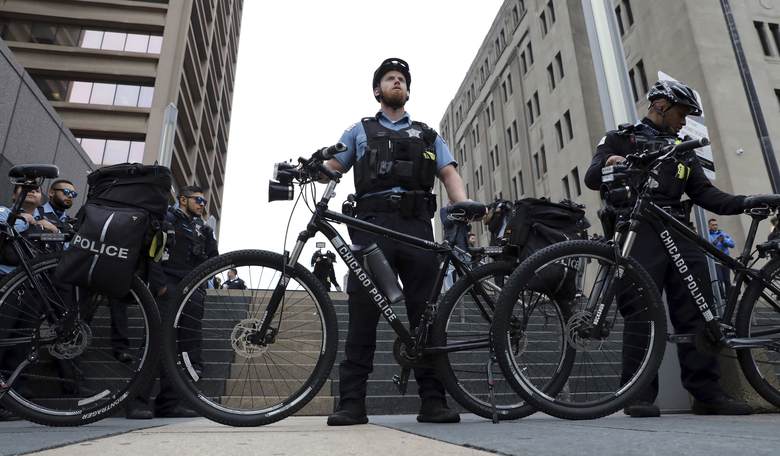 Chicago Alderman: We Can't Afford to Lose Anymore Police Officers Over Vaccine Mandate
